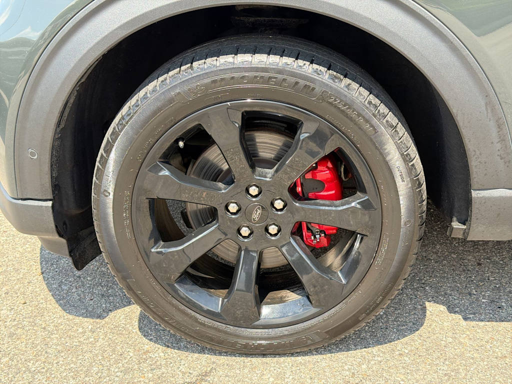 Thumbnail: 2021 Ford Explorer - 8