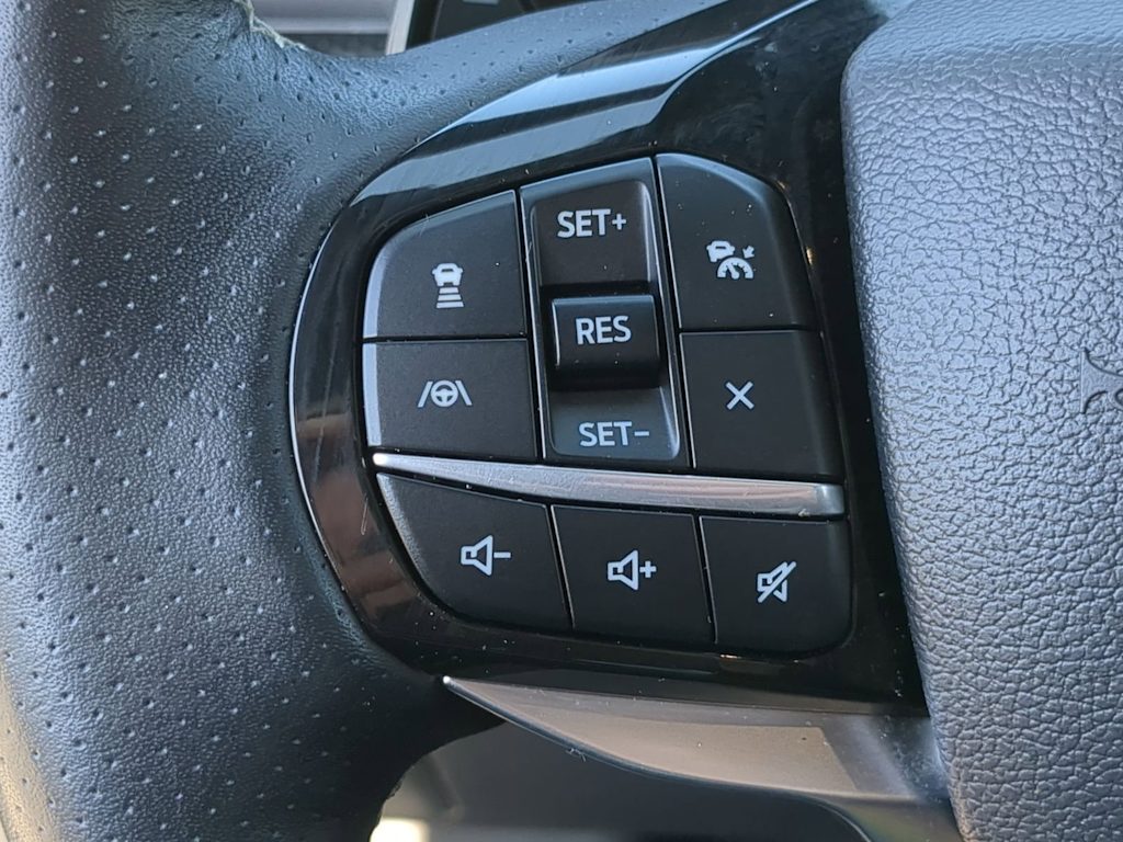 Thumbnail: 2023 Ford Explorer - 28