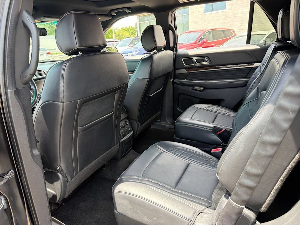 Thumbnail: 2016 Ford Explorer - 11