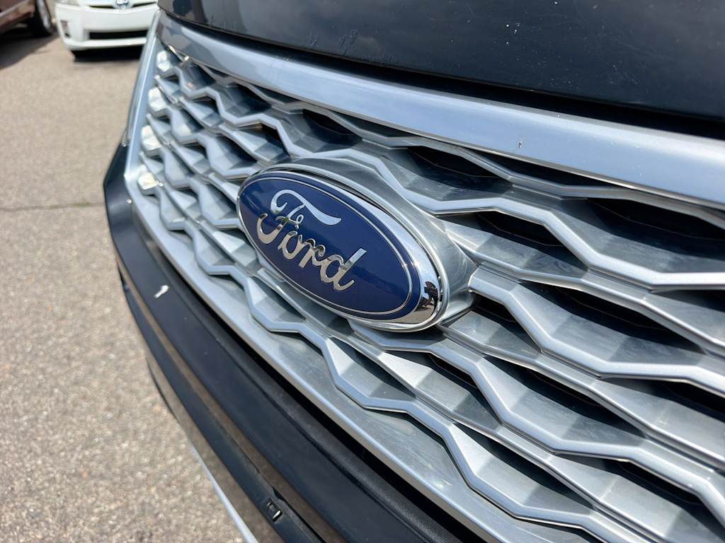 Thumbnail: 2016 Ford Explorer - 6