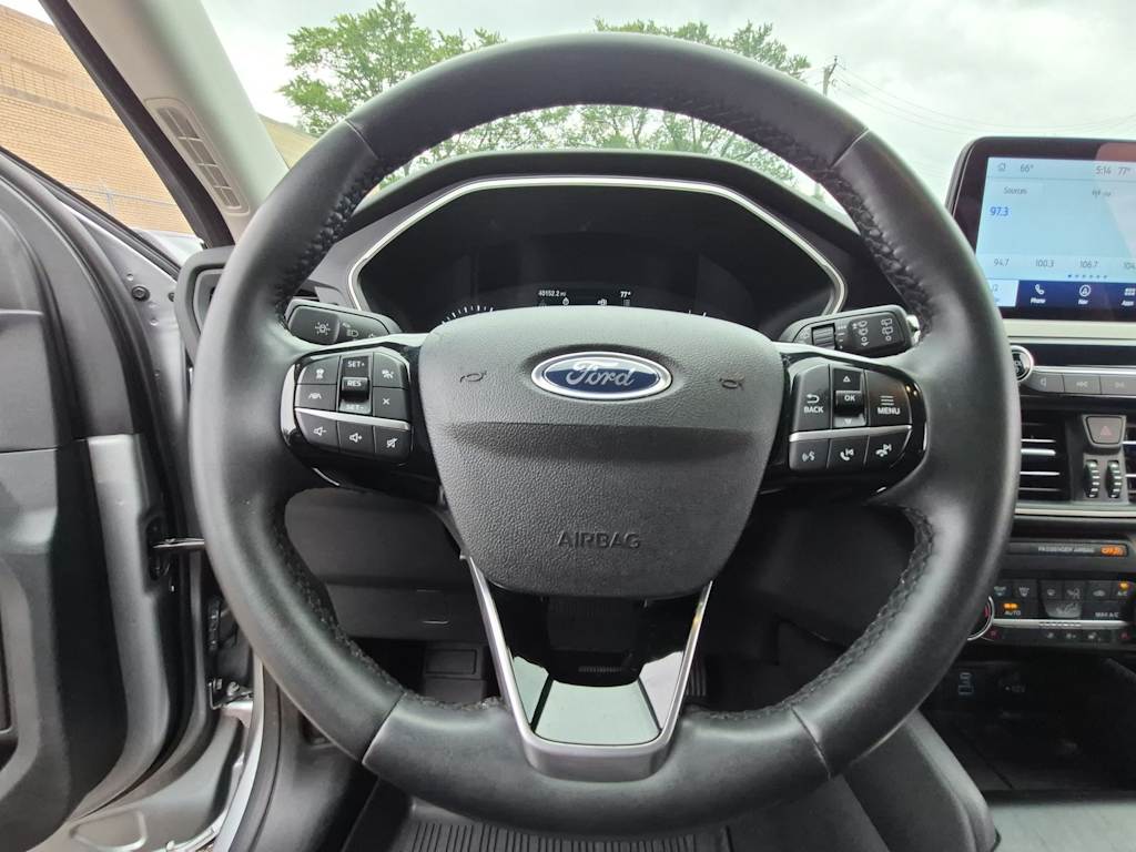 Thumbnail: 2022 Ford Escape - 12