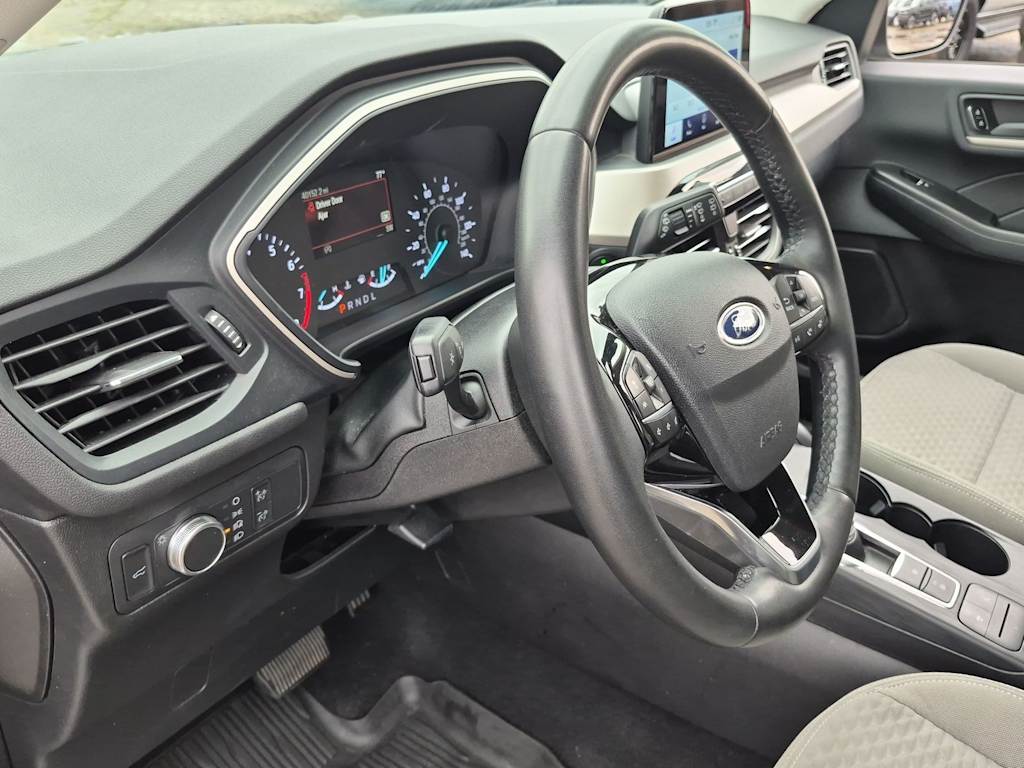 Thumbnail: 2022 Ford Escape - 2