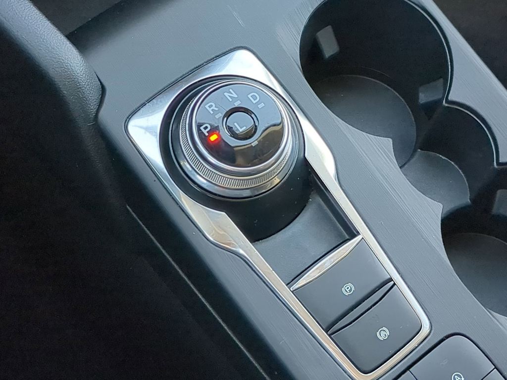 Thumbnail: 2020 Ford Escape - 15