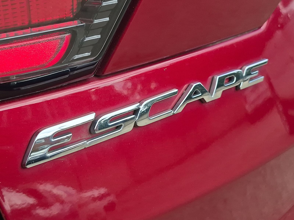 Thumbnail: 2017 Ford Escape - 25