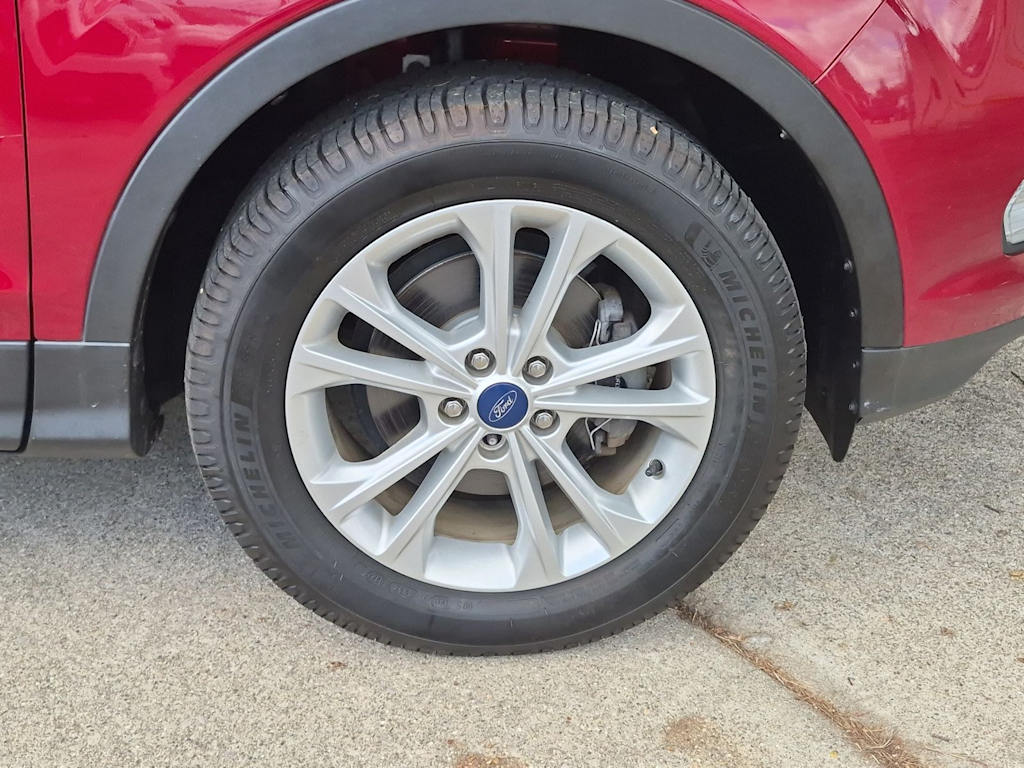 Thumbnail: 2017 Ford Escape - 7