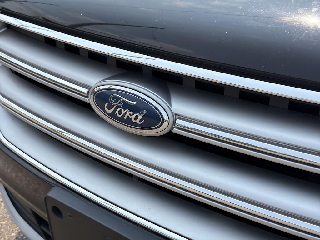 Thumbnail: 2017 Ford Escape - 6