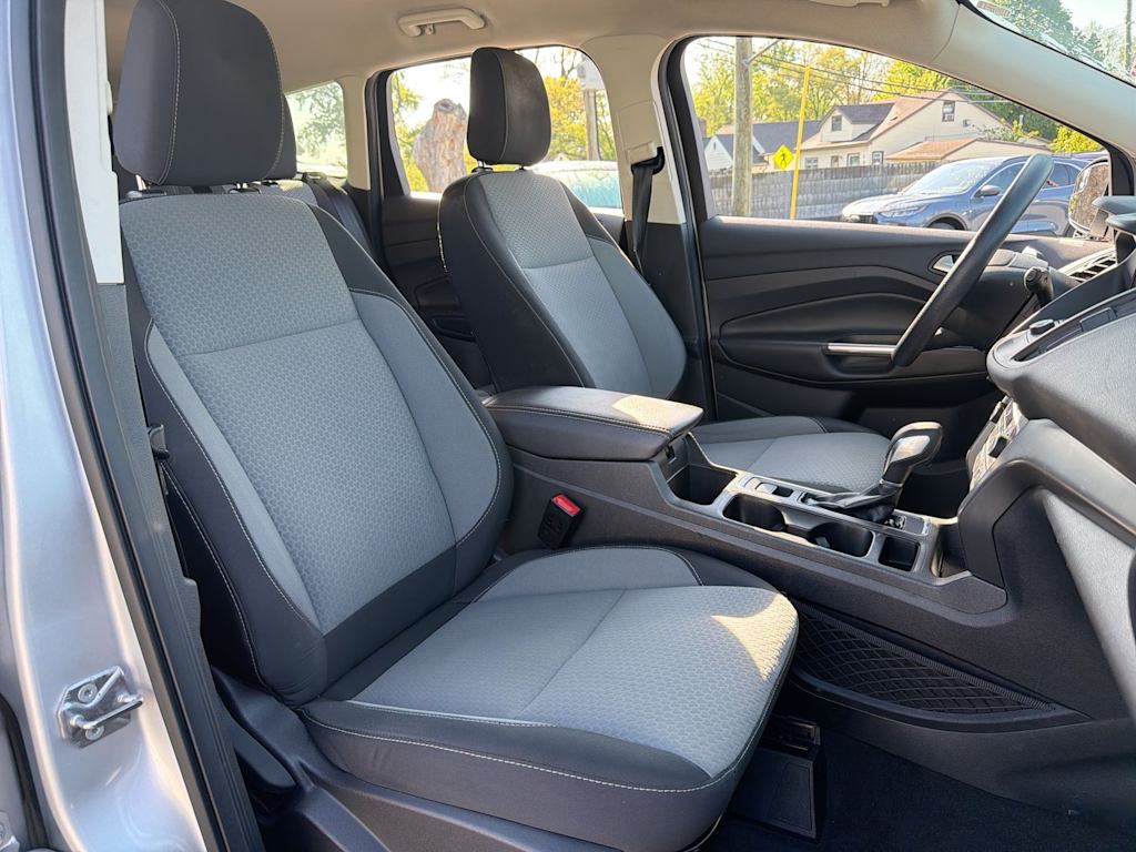 Thumbnail: 2019 Ford Escape - 28