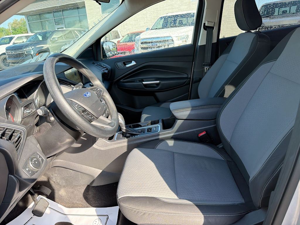 Thumbnail: 2019 Ford Escape - 10