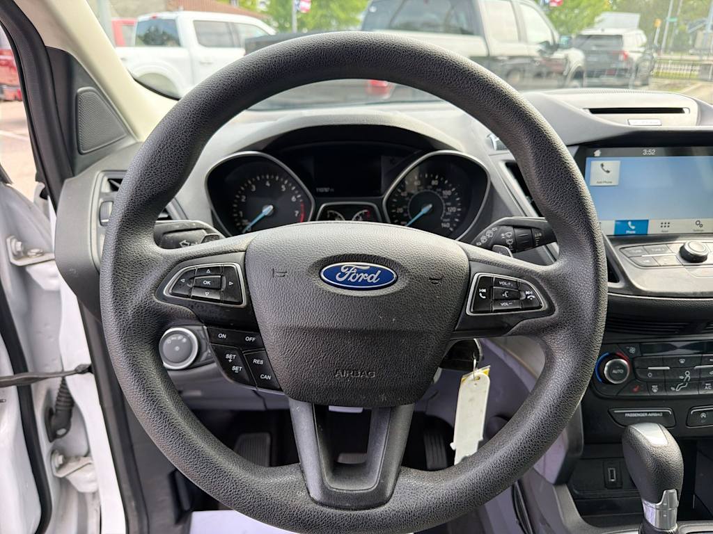 Thumbnail: 2017 Ford Escape - 9