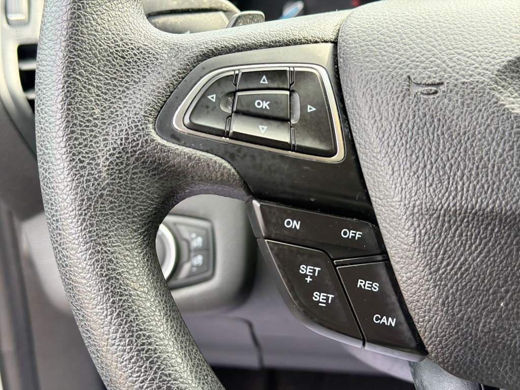 Thumbnail: 2017 Ford Escape - 29