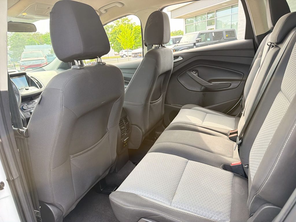 Thumbnail: 2017 Ford Escape - 26