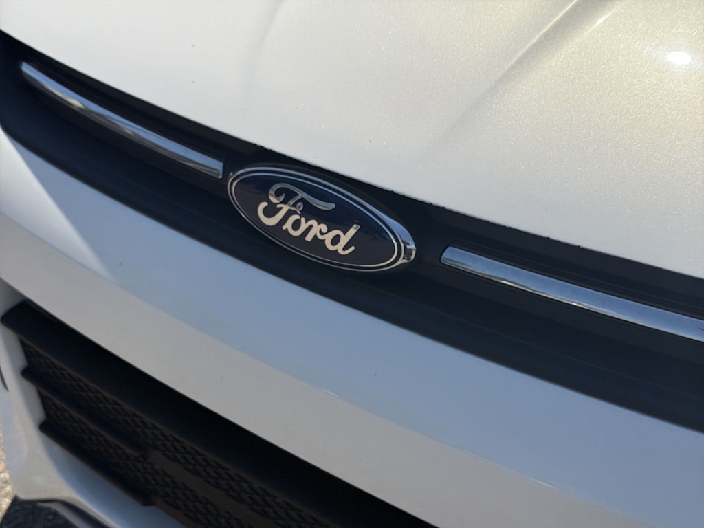 Thumbnail: 2014 Ford Escape - 23