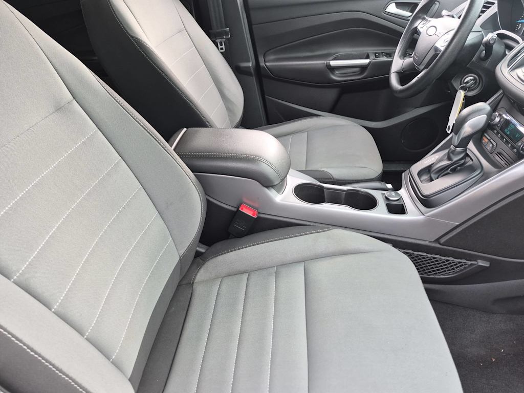 Thumbnail: 2016 Ford Escape - 9