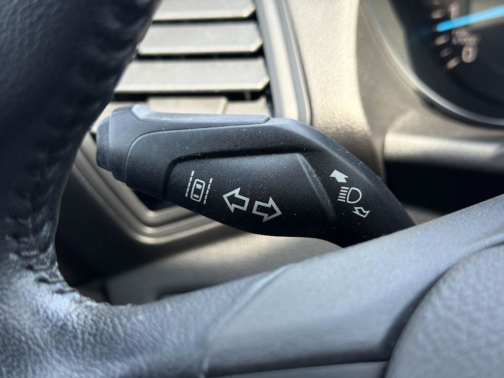 Thumbnail: 2019 Ford Escape - 32