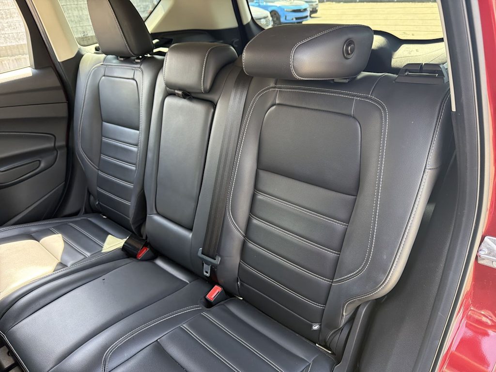Thumbnail: 2019 Ford Escape - 12