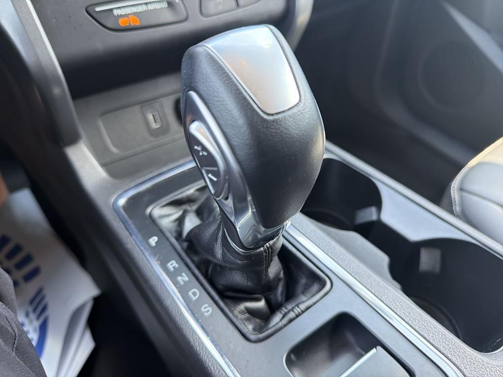 Thumbnail: 2019 Ford Escape - 14