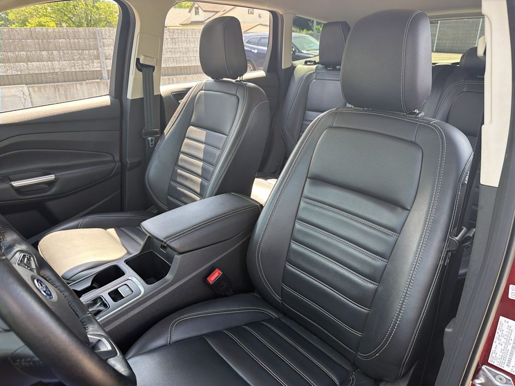 Thumbnail: 2019 Ford Escape - 11
