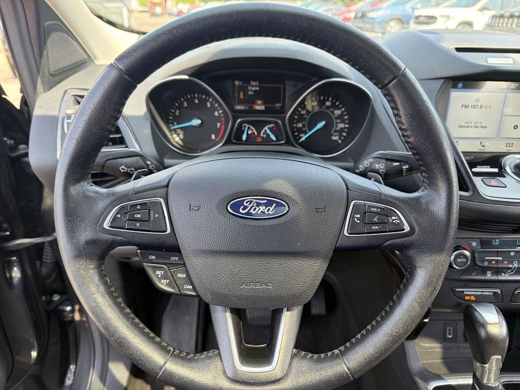Thumbnail: 2017 Ford Escape - 9