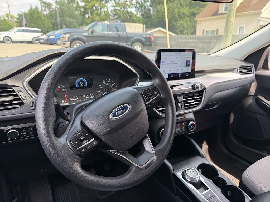Thumbnail: 2022 Ford Escape - 2
