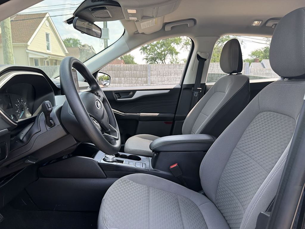 Thumbnail: 2022 Ford Escape - 10