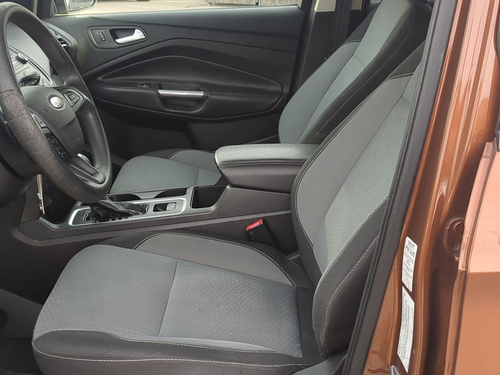 Thumbnail: 2017 Ford Escape - 9