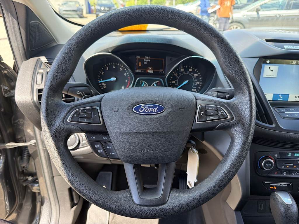 Thumbnail: 2017 Ford Escape - 9
