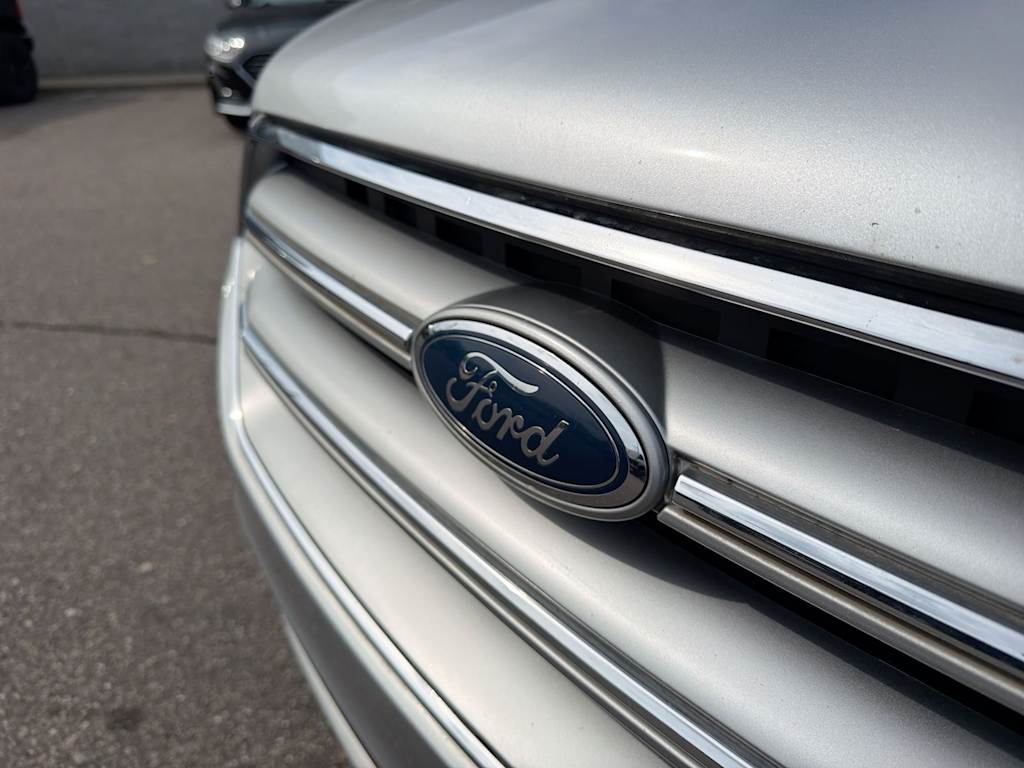 Thumbnail: 2017 Ford Escape - 7