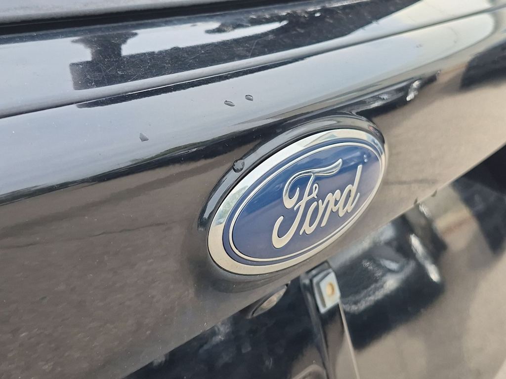 Thumbnail: 2017 Ford Escape - 23