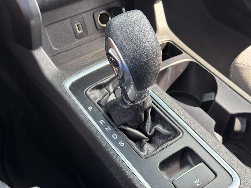 Thumbnail: 2018 Ford Escape - 33