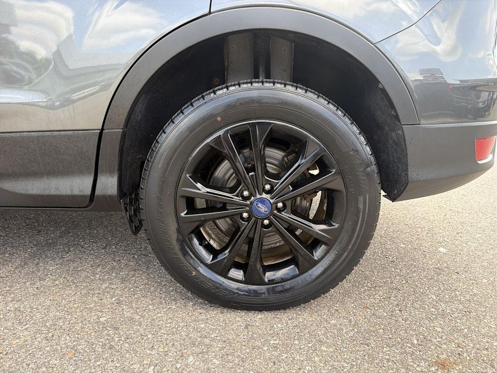 Thumbnail: 2018 Ford Escape - 7