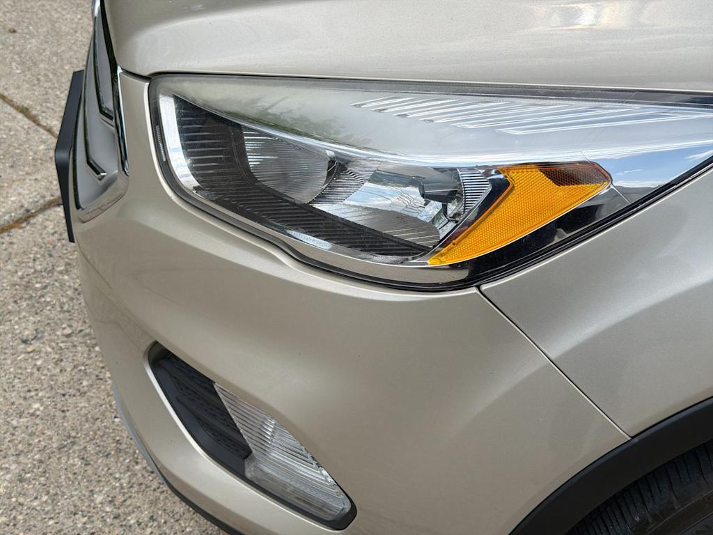 Thumbnail: 2018 Ford Escape - 23