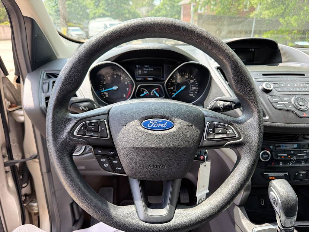 Thumbnail: 2018 Ford Escape - 9