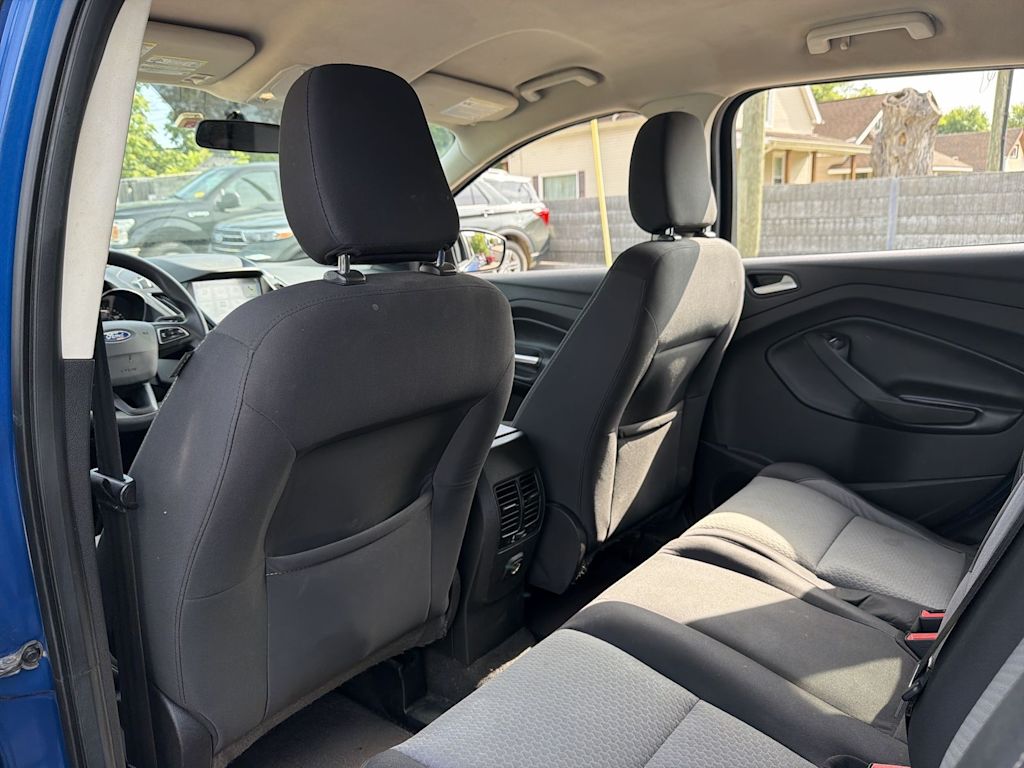 Thumbnail: 2019 Ford Escape - 12