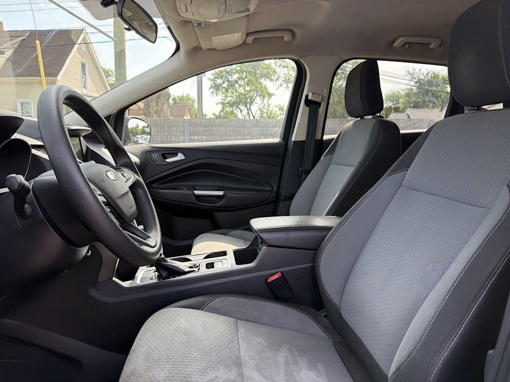 Thumbnail: 2019 Ford Escape - 10