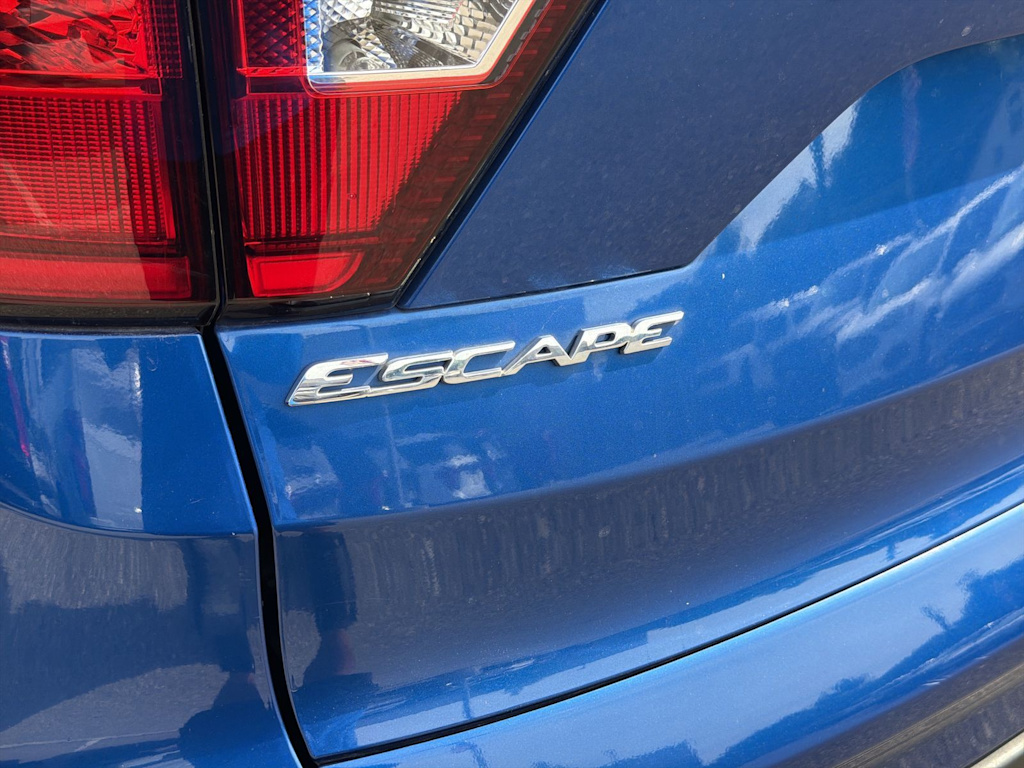 Thumbnail: 2019 Ford Escape - 23