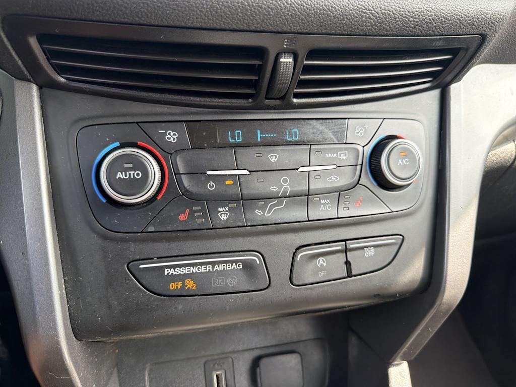 Thumbnail: 2019 Ford Escape - 28