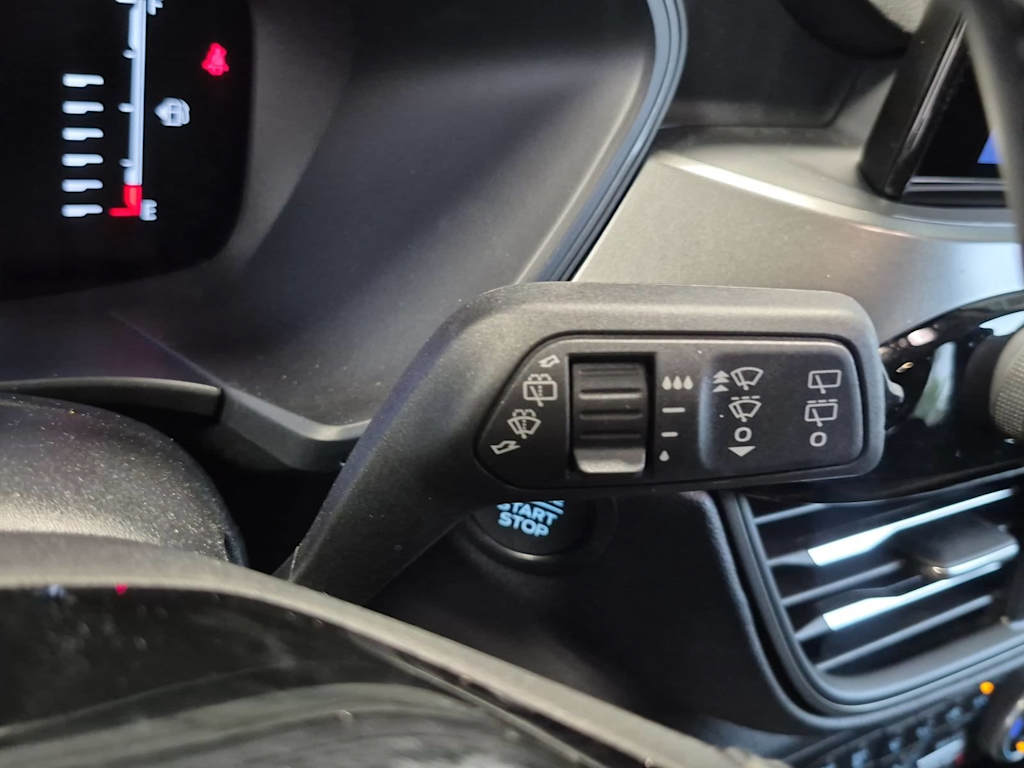 Thumbnail: 2023 Ford Escape - 24