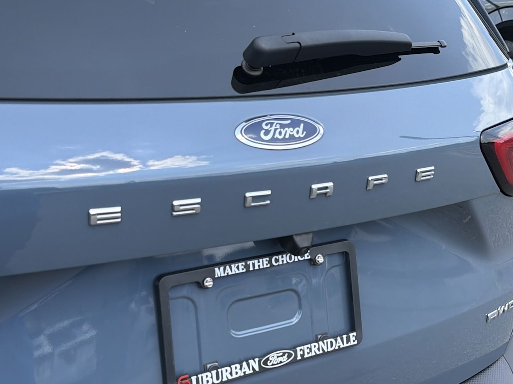 Thumbnail: 2024 Ford Escape - 24