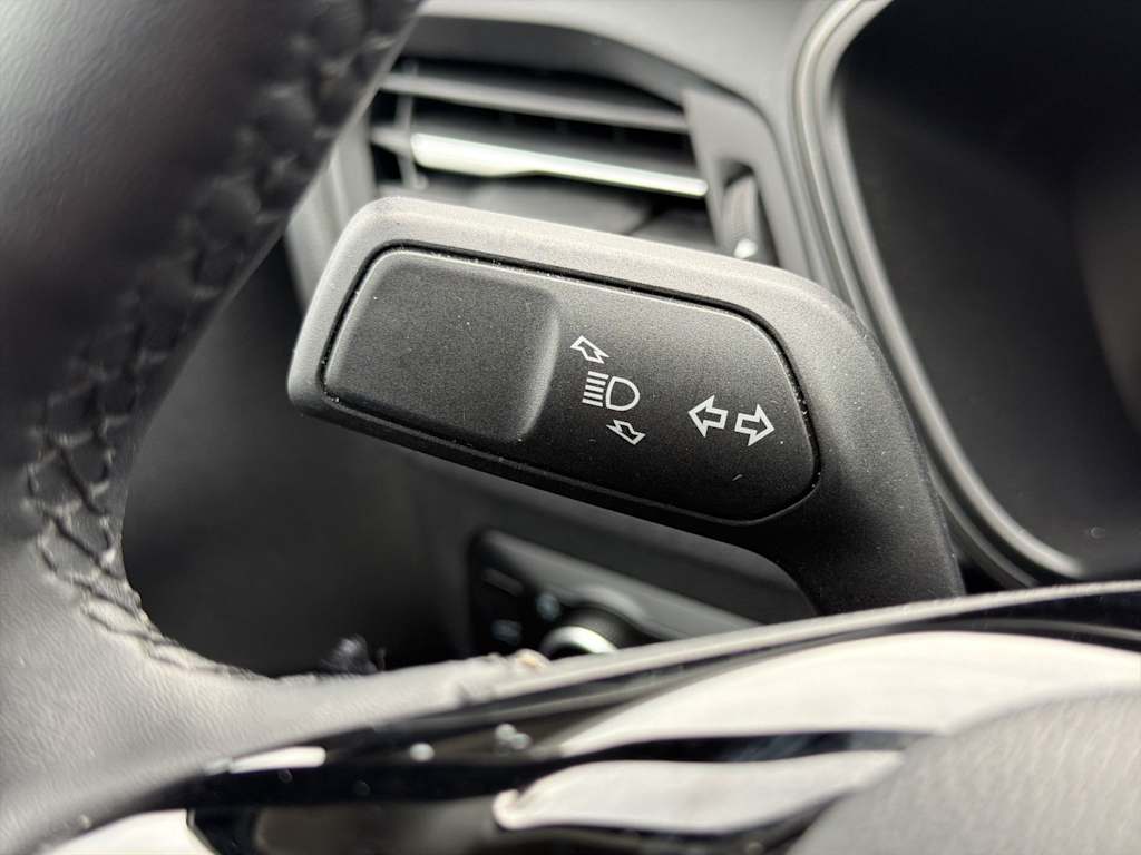 Thumbnail: 2023 Ford Escape - 31
