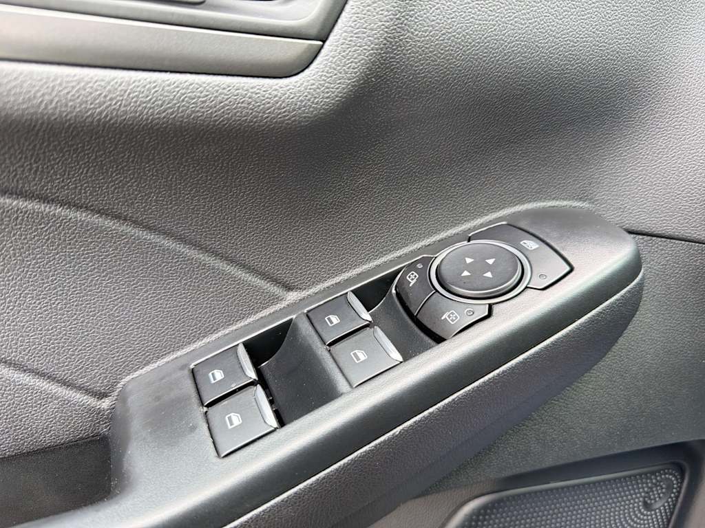 Thumbnail: 2023 Ford Escape - 25