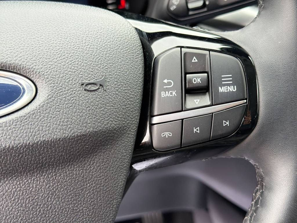 Thumbnail: 2023 Ford Escape - 30