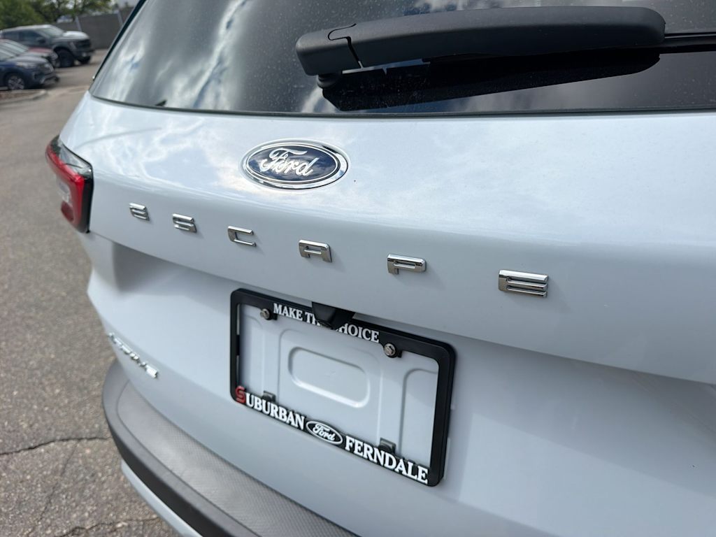 Thumbnail: 2025 Ford Escape - 23