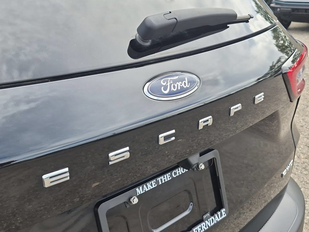 Thumbnail: 2024 Ford Escape - 22