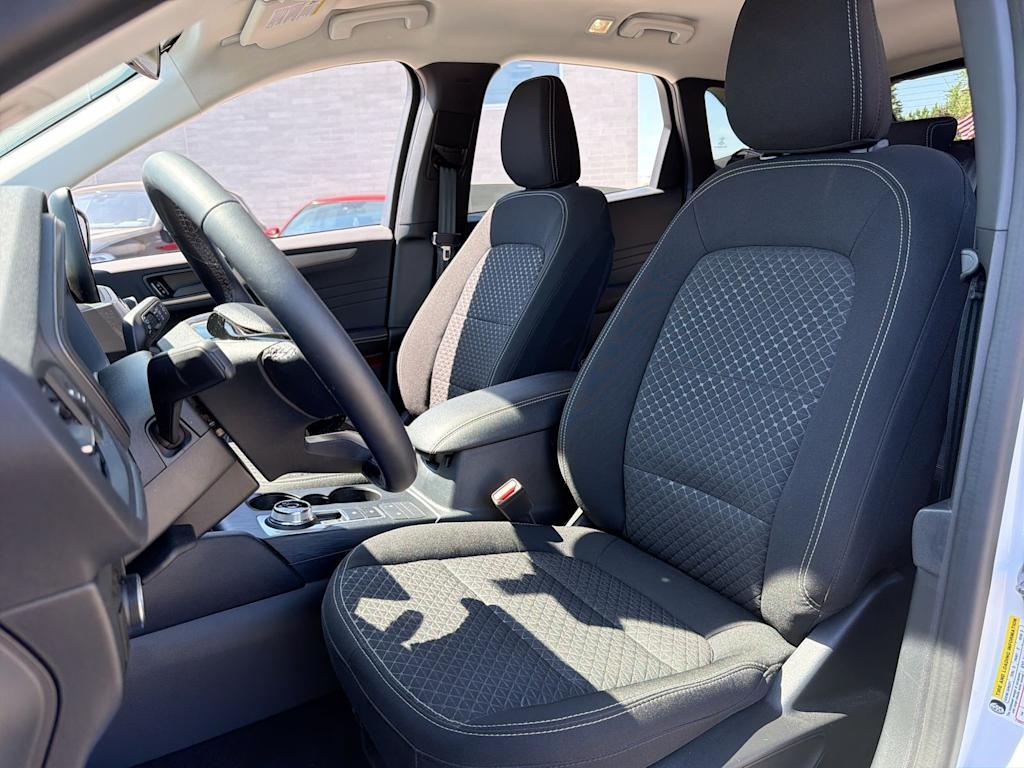 Thumbnail: 2023 Ford Escape - 11