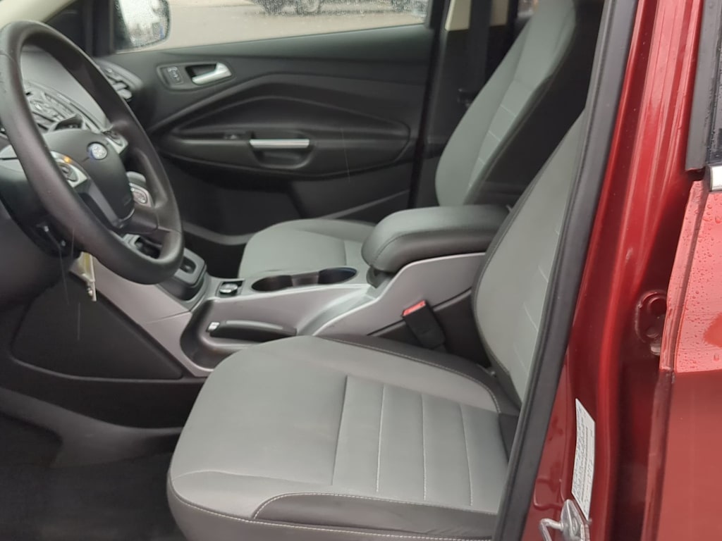 Thumbnail: 2016 Ford Escape - 10