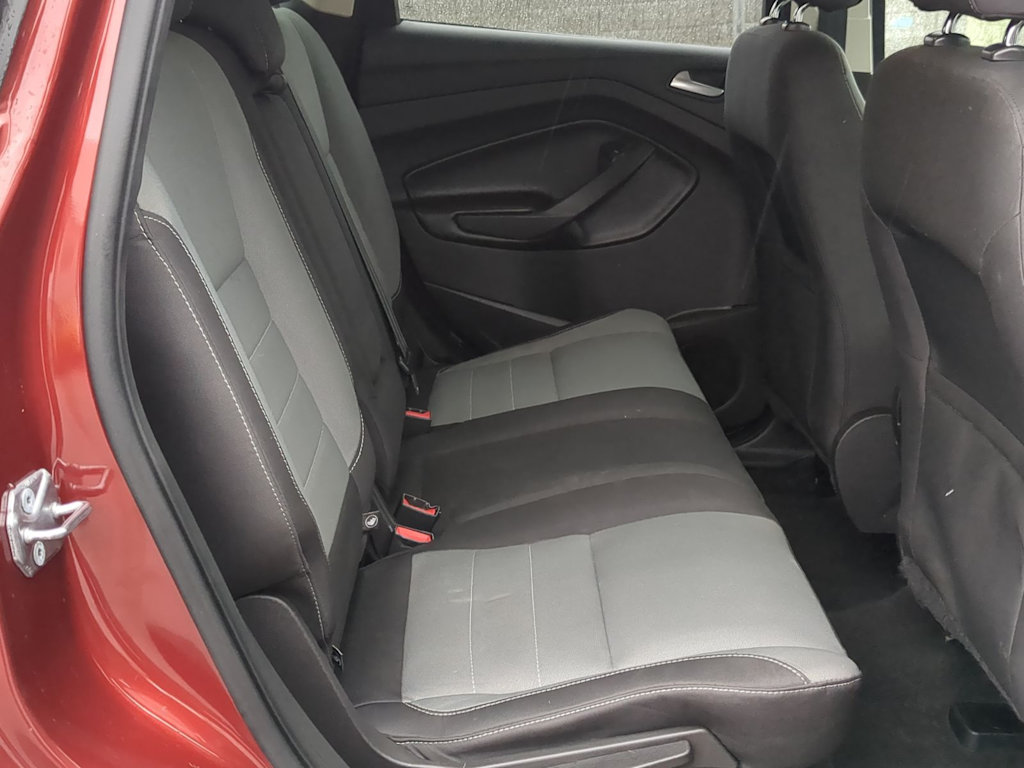 Thumbnail: 2016 Ford Escape - 28