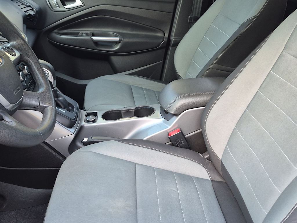 Thumbnail: 2016 Ford Escape - 10