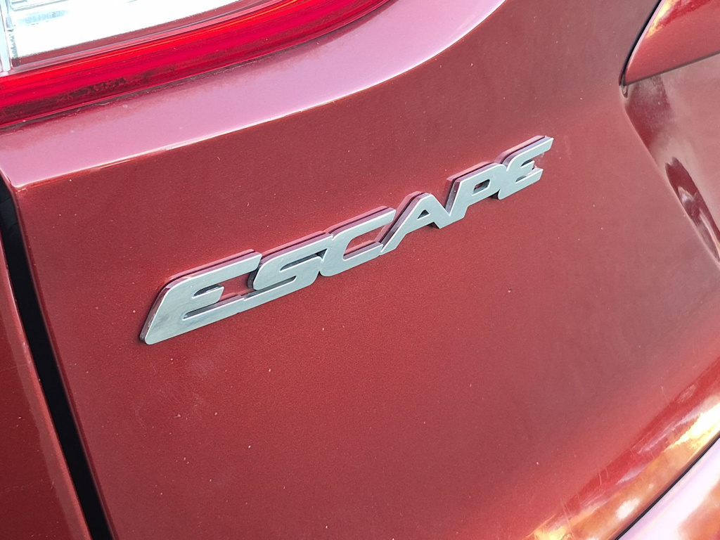 Thumbnail: 2016 Ford Escape - 7