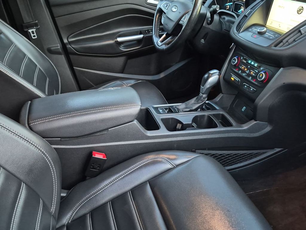 Thumbnail: 2019 Ford Escape - 11