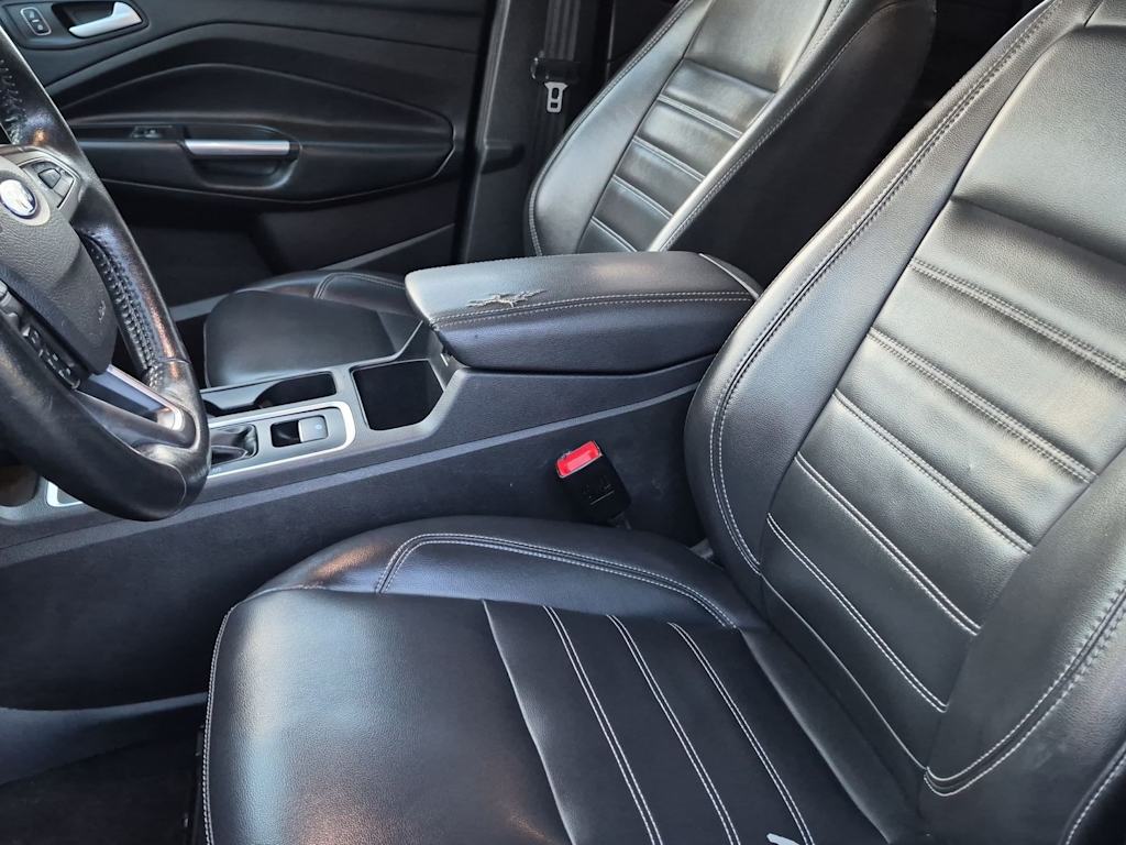 Thumbnail: 2019 Ford Escape - 10